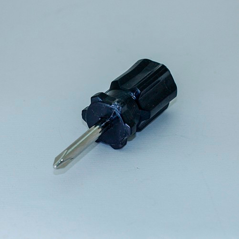 黑柄十字螺絲起子